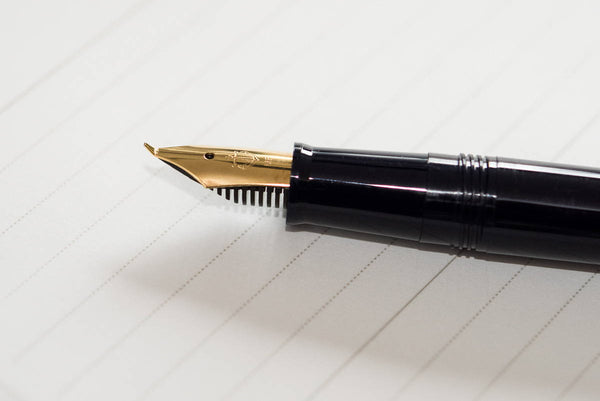 What is a fude nib?